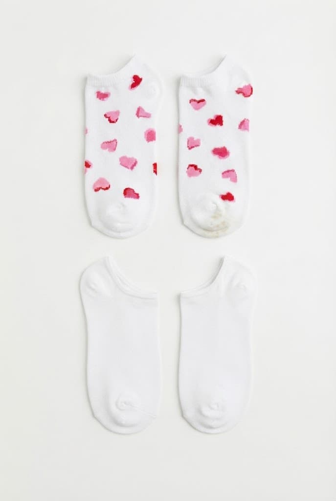 Pink and Red Heart-Patterned Low-Cut Socks (2-Pack)