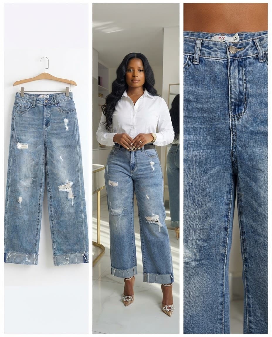 Cuffed Wide-Leg Distressed Jeans 26/27